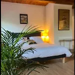 Chateau De Logne Au Coeur De La Moselle Apartmán