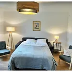 Chateau De Logne Au Coeur De La Moselle Ay-sur-Moselle