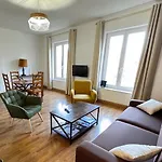 Chateau De Logne Au Coeur De La Moselle Apartment *