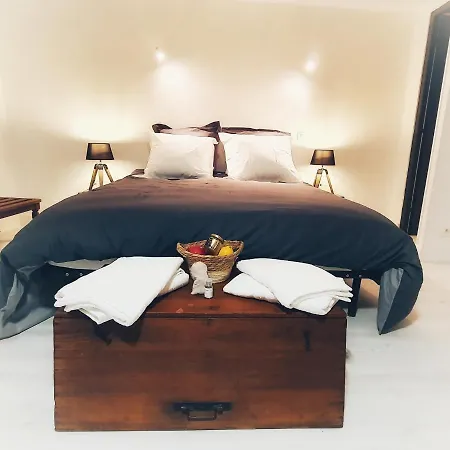 Chateau De Logne Au Coeur De La Moselle Apartmán