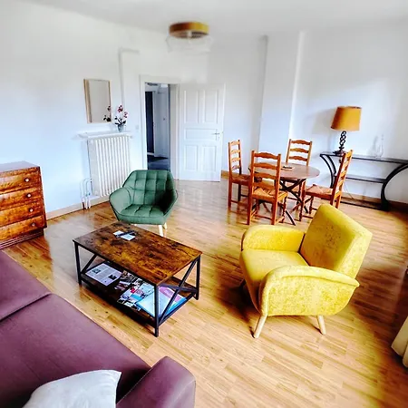 Chateau De Logne Au Coeur De La Moselle * Ay-sur-Moselle