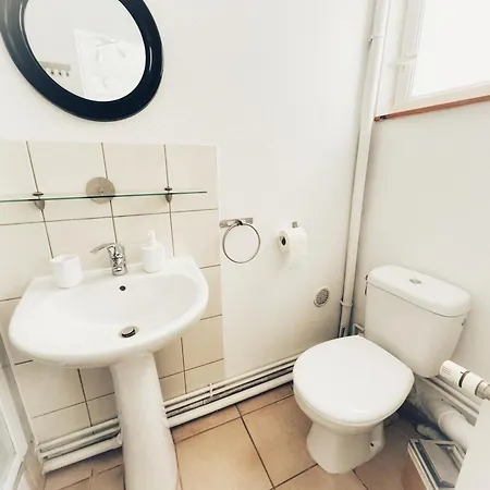 Chateau De Logne Au Coeur De La Moselle Ay-sur-Moselle