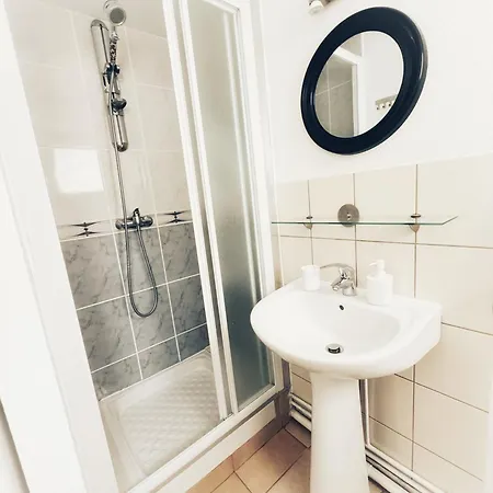 Appartement Château De Logne Au Coeur De La Moselle