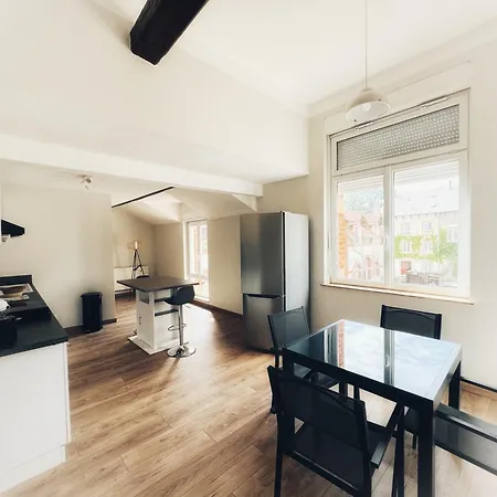 Chateau De Logne Au Coeur De La Moselle *