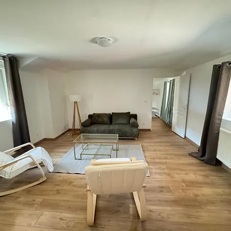 Chateau De Logne Au Coeur De La Moselle * Ay-sur-Moselle