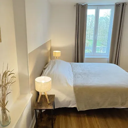 Apartmán Chateau De Logne Au Coeur De La Moselle *