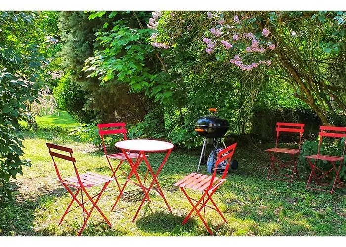 Chateau De Logne Au Coeur De La Moselle *