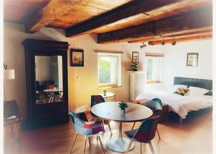 Apartmán Chateau De Logne Au Coeur De La Moselle *