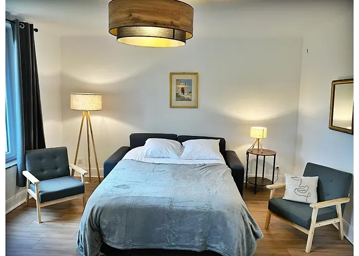 Chateau De Logne Au Coeur De La Moselle Ay-sur-Moselle